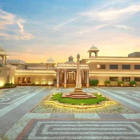 Heritage Village Resort & Spa Manesar-Ґурґаон Екстер'єр фото