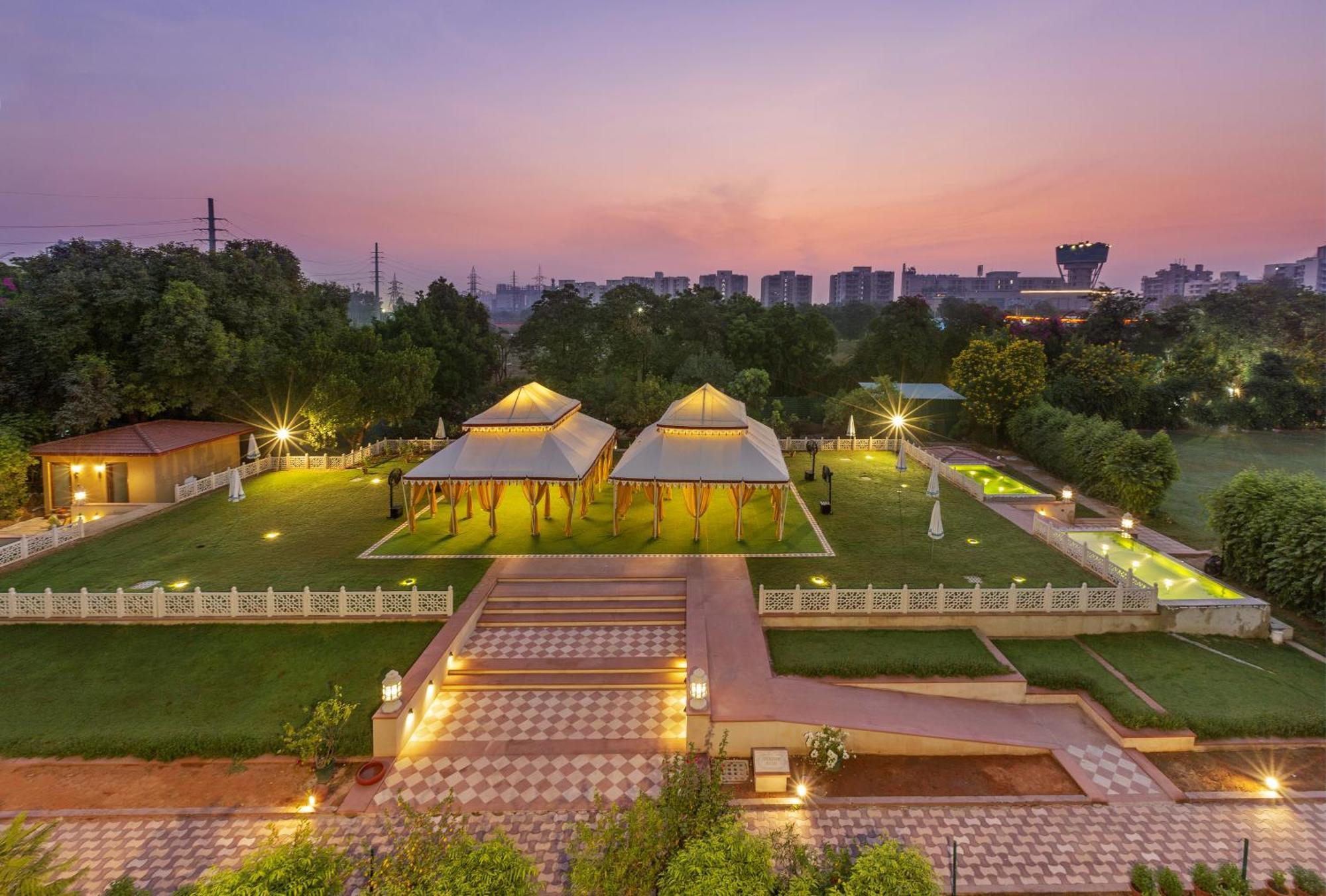 Heritage Village Resort & Spa Manesar-Ґурґаон Екстер'єр фото