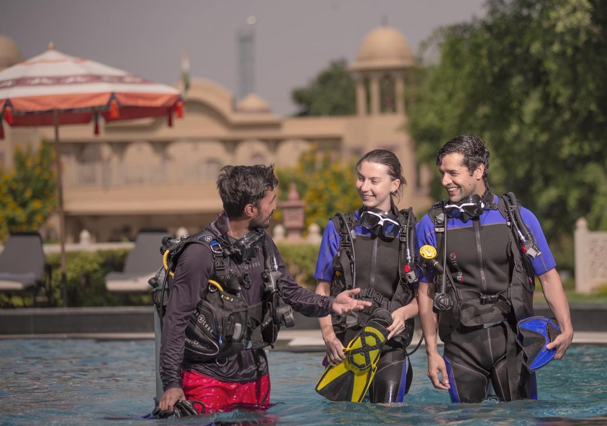 Heritage Village Resort & Spa Manesar-Ґурґаон Екстер'єр фото