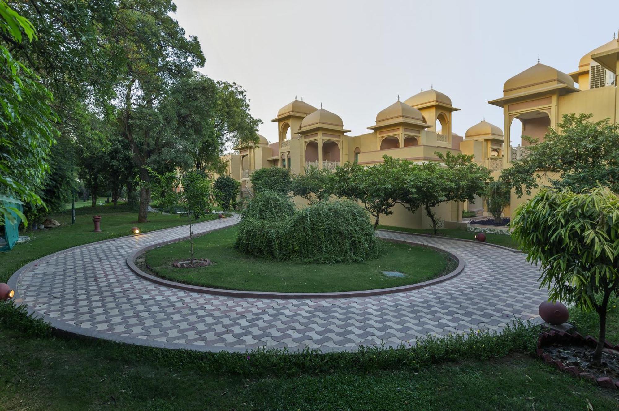 Heritage Village Resort & Spa Manesar-Ґурґаон Екстер'єр фото